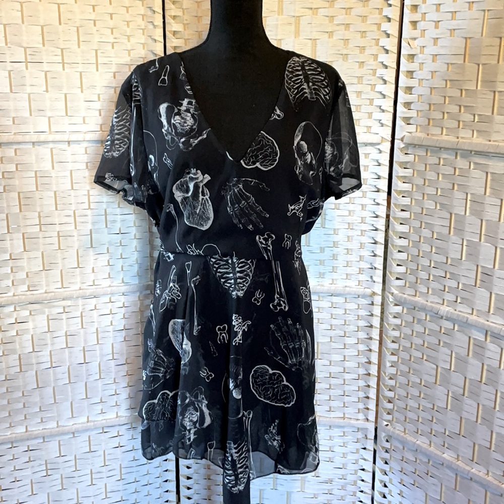 🔥Skeleton pattern long blouse🔥